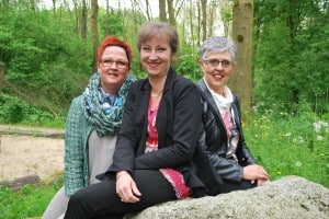 V.l.n.r. Patricia, Ingrid, Mieke - Uitvaartverzorging Mieke Hendriks